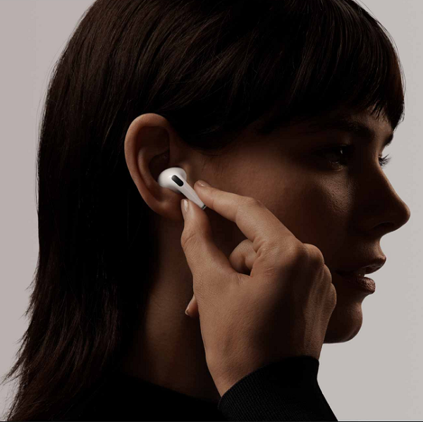 Access The World Of Pro Tunes For Less With Best Buy Apple Airpods Coupon